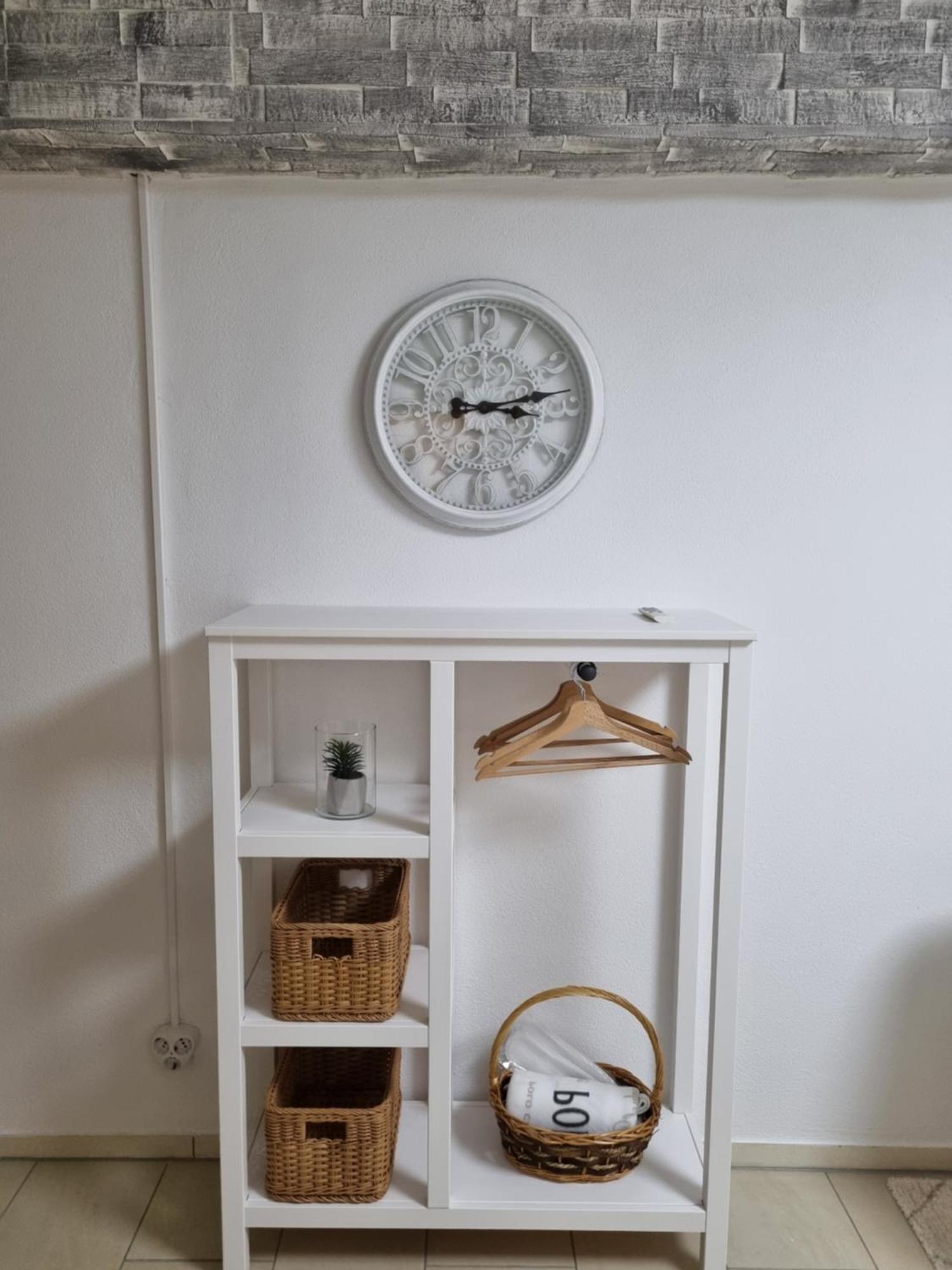 Appartment Im Untergeschoss 弗赖拉辛 外观 照片